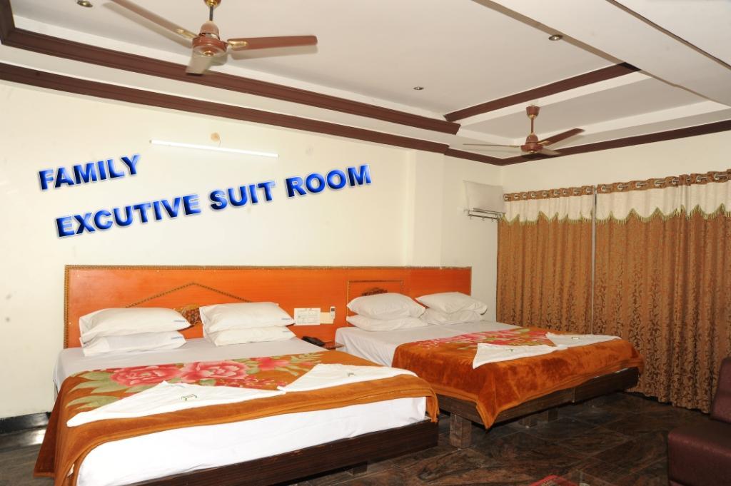 V.K.Residency Hotel Tirupati Exterior photo
