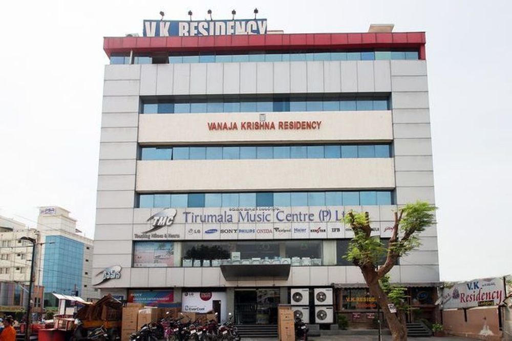V.K.Residency Hotel Tirupati Exterior photo