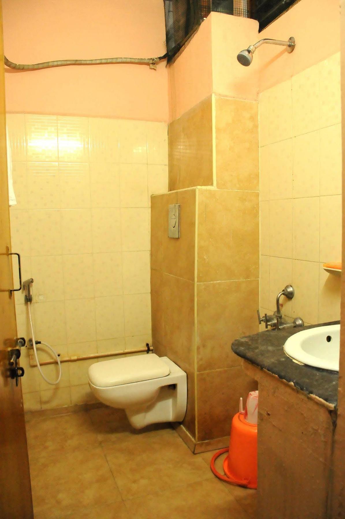V.K.Residency Hotel Tirupati Exterior photo