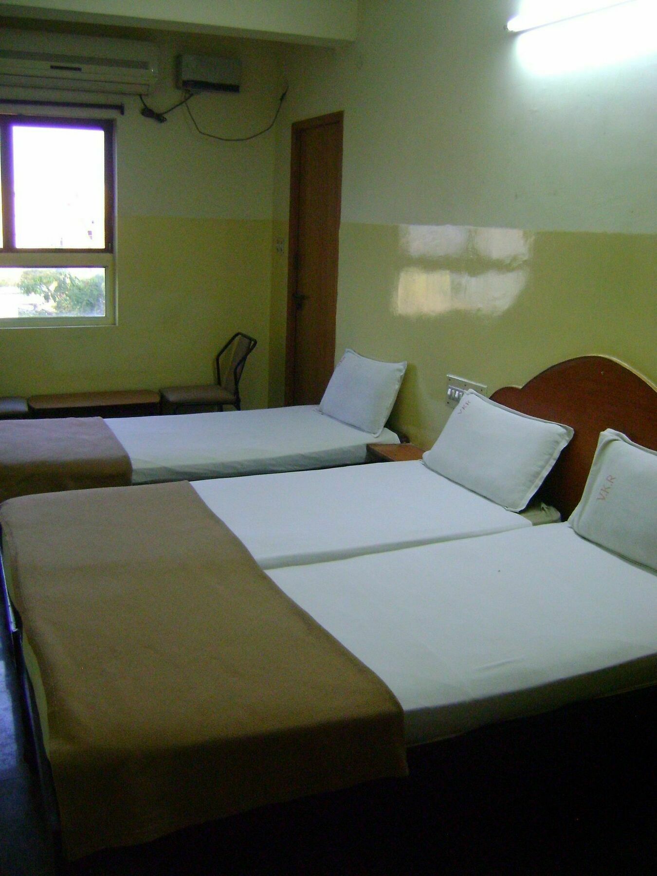 V.K.Residency Hotel Tirupati Exterior photo