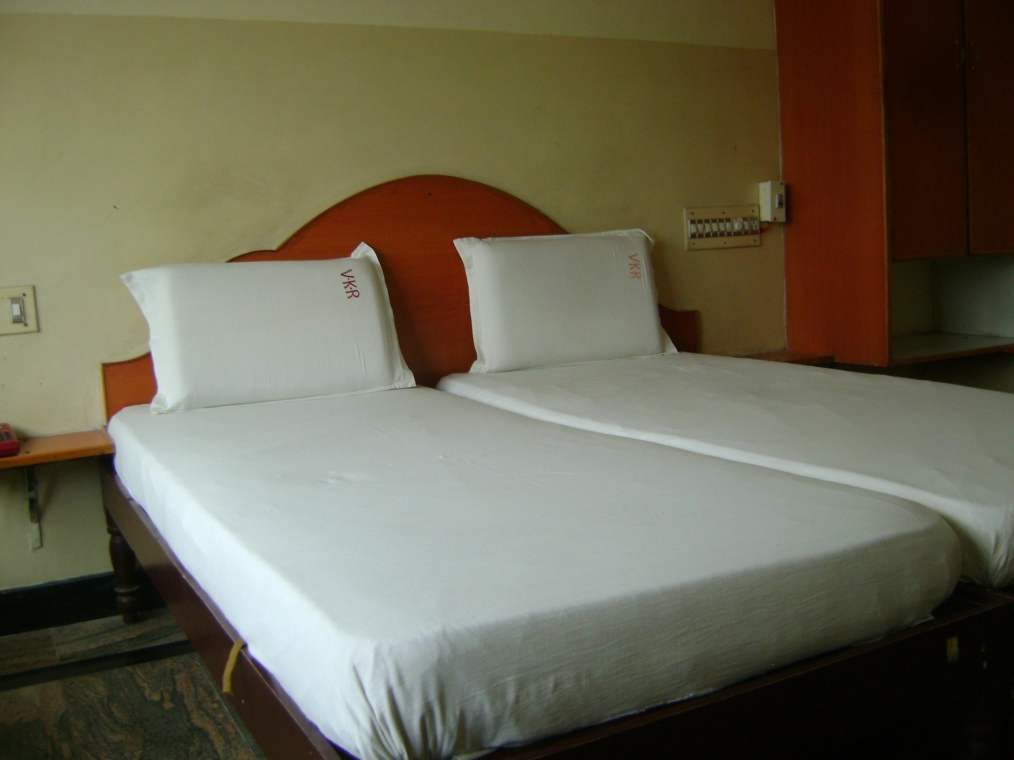 V.K.Residency Hotel Tirupati Exterior photo